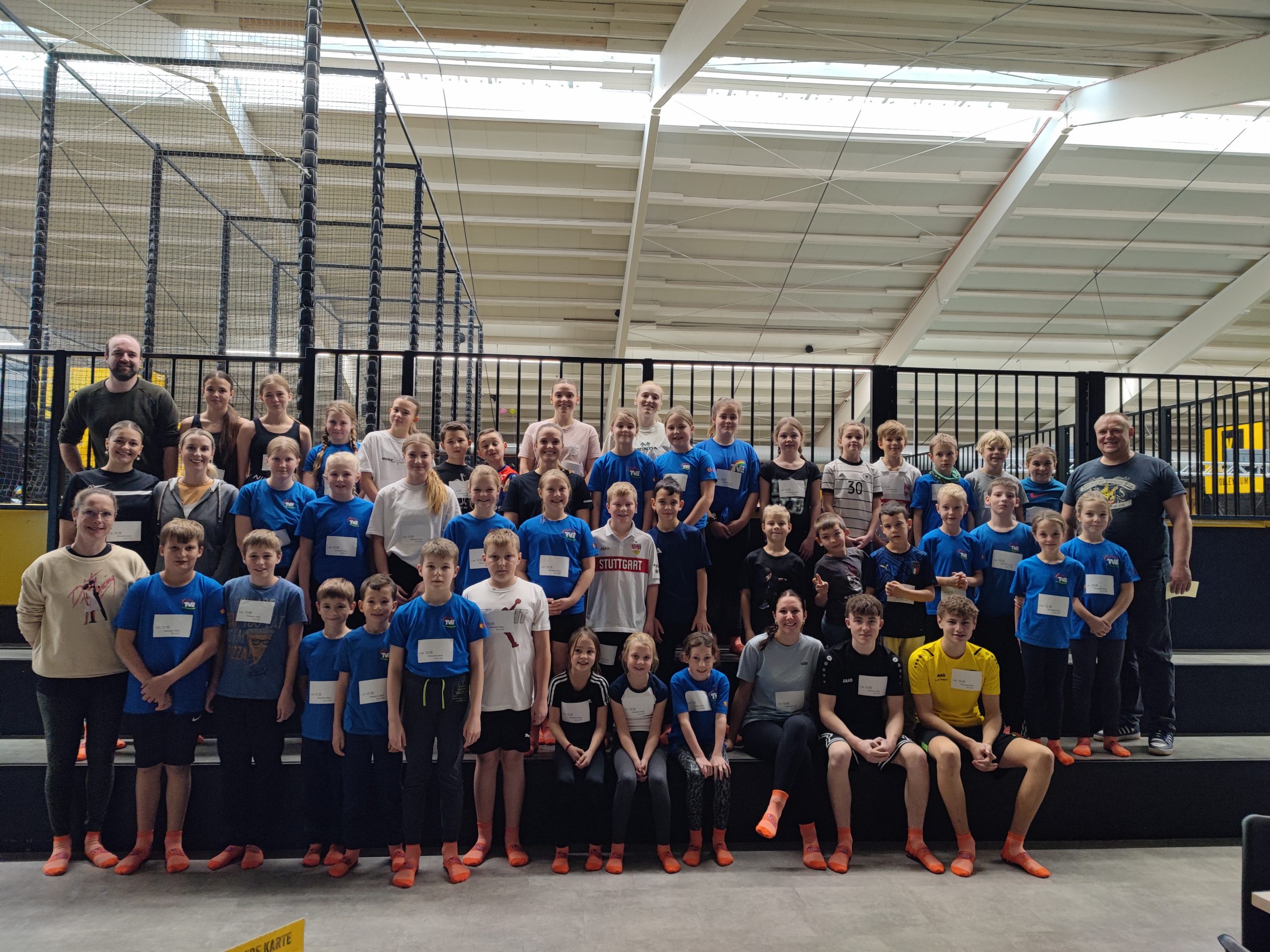 -Ein sportlicher Tag voller Spaß – Ausflug des TVE in die Sprungbude Filderstadt-