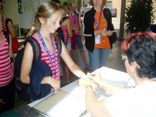 OLYMPUS DIGITAL CAMERA